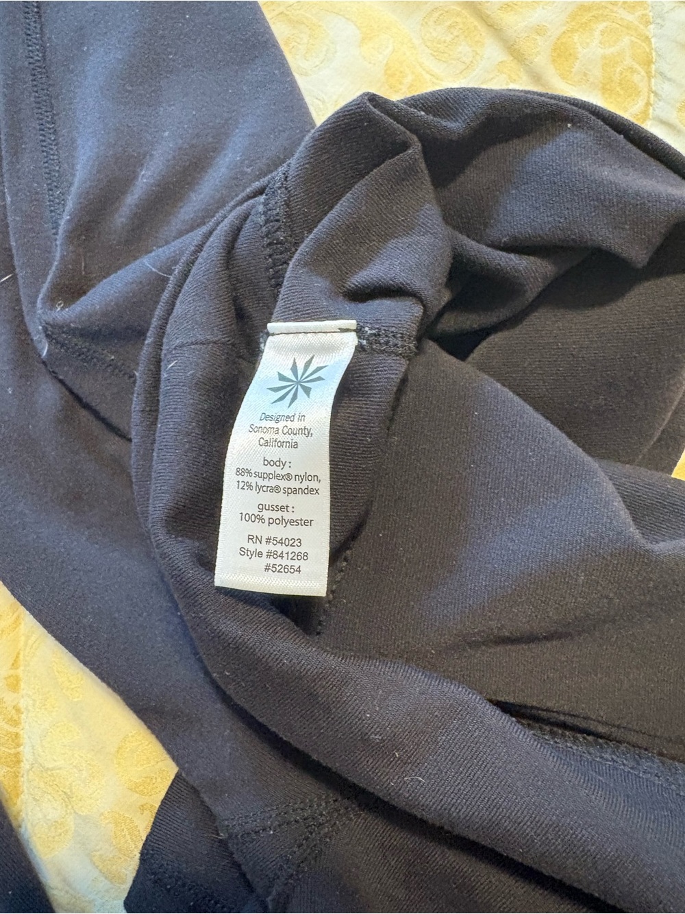 Athleta Black High-Rise Workout Leggings Wide leg.